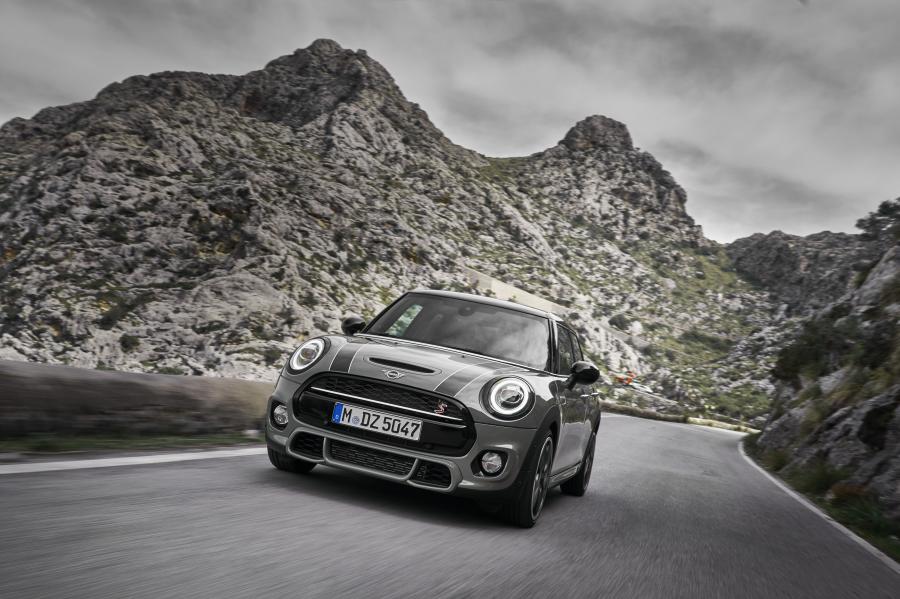 Mini Cooper S 5-Door (F56) 2018 года  (WW) (фото 56 из 86)